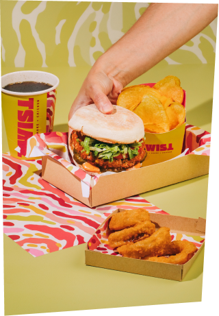 Combo Twist com burger, batatas e onion rings